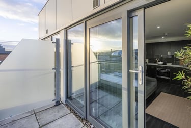 1 bed studio, City Road, City Centre, Newcastle, NE12AQ - Image 2